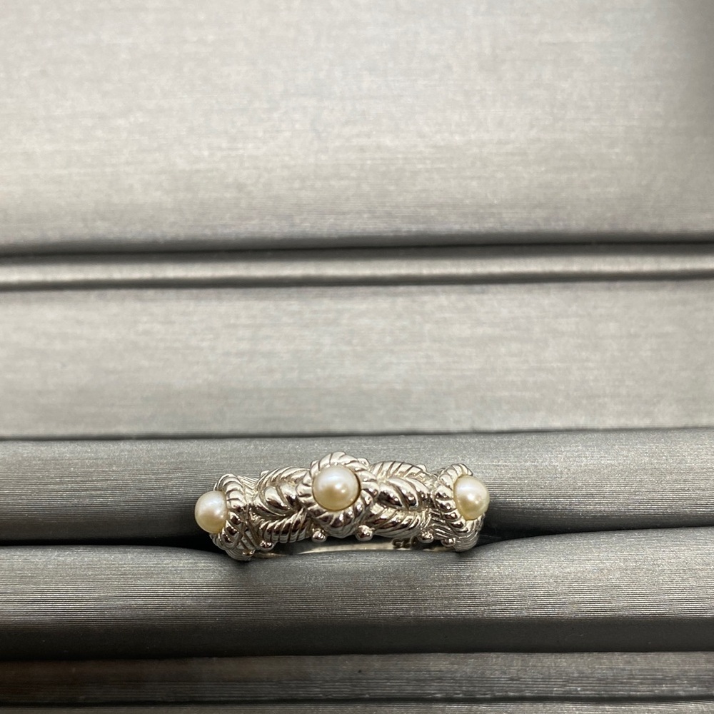 Judith Ripka Silver Ring with Pearl Accents size 7